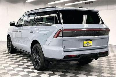 2025 Lincoln Navigator Reserve