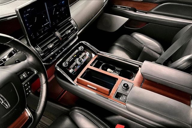 2023 Lincoln Navigator L Reserve