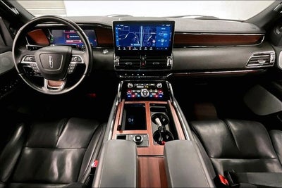 2023 Lincoln Navigator L Reserve