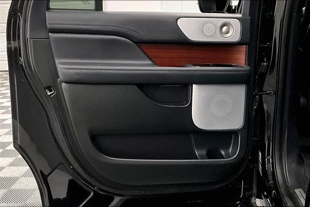 2023 Lincoln Navigator L Reserve