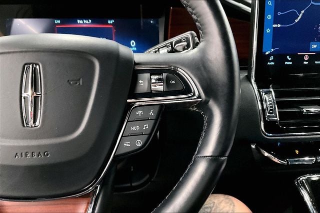 2023 Lincoln Navigator L Reserve
