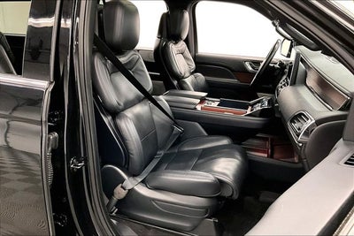 2023 Lincoln Navigator L Reserve