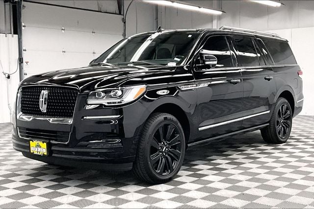 2024 Lincoln Navigator L Reserve 4x4 - Pano Roof - Htd/Cooled Massaging Leather