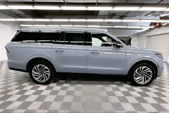 2025 Lincoln Navigator L Reserve 4x4-Pano Roof-Htd/Cooled Leather-22'' Wheels