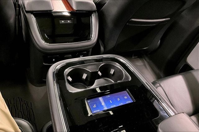2023 Lincoln Navigator L Reserve 4x4 - Pano Roof - Htd/Cooled Massaging Leather
