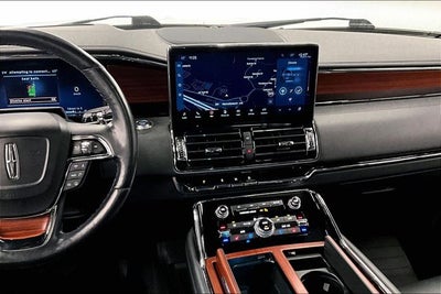 2023 Lincoln Navigator L Reserve 4x4 - Pano Roof - Htd/Cooled Massaging Leather