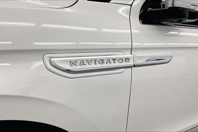 2023 Lincoln Navigator L Reserve 4x4 - Pano Roof - Htd/Cooled Massaging Leather