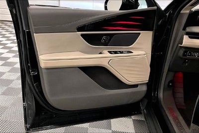 2024 Lincoln Nautilus Premiere AWD-Heated/Cooled Seats-Adaptive Cruise
