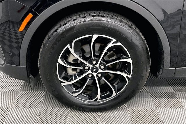 2024 Lincoln Nautilus Premiere AWD-Heated/Cooled Seats-Adaptive Cruise