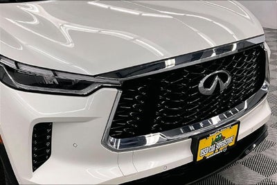 2025 INFINITI QX60 LUXE AWD-Pano Roof-Adaptive Cruise-Htd Leather