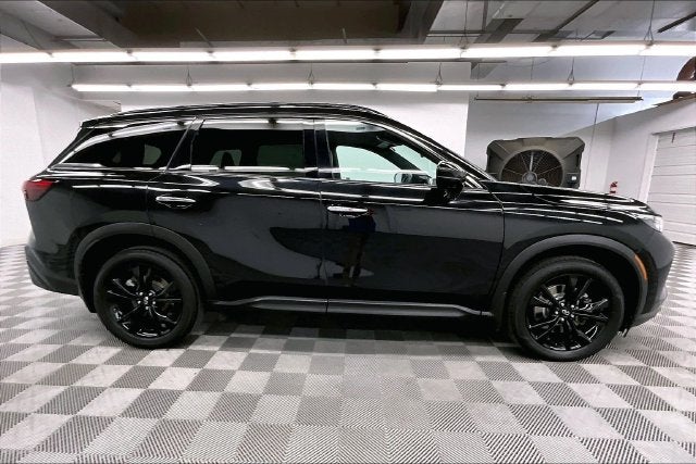 2025 INFINITI QX60 LUXE AWD-Pano Roof-Adaptive Cruise-Htd Leather