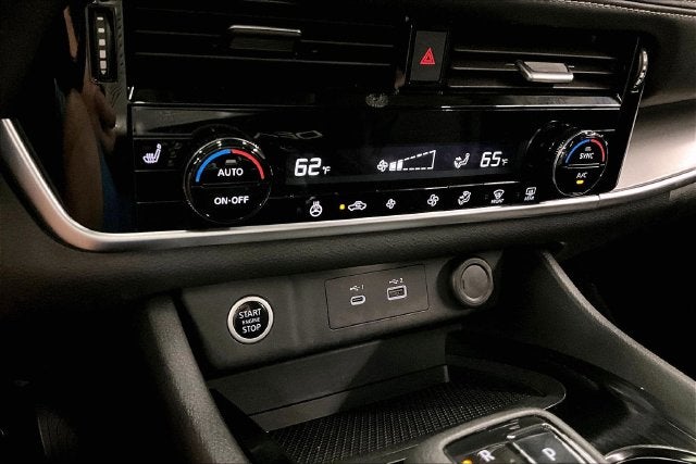 2021 Nissan Rogue SV AWD-Adaptive Cruise