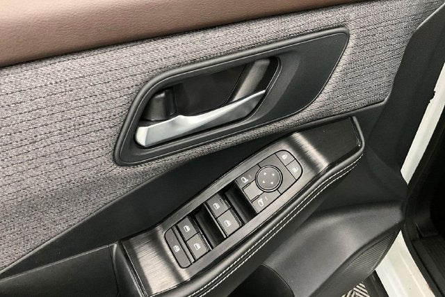 2021 Nissan Rogue SV AWD-Adaptive Cruise