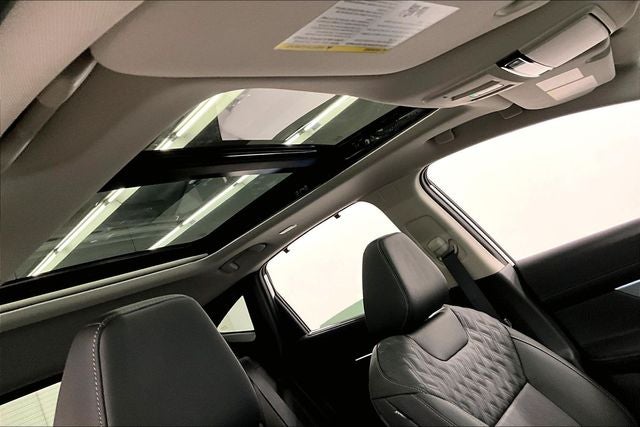 2026 Nissan Murano Platinum AWD - Technology and Cargo Packages