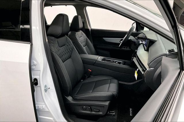 2026 Nissan Murano Platinum AWD - Technology and Cargo Packages