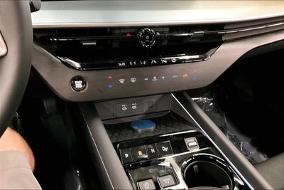 2026 Nissan Murano Platinum AWD - Technology and Cargo Packages