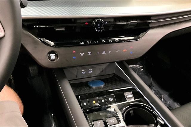 2026 Nissan Murano Platinum AWD - Technology and Cargo Packages