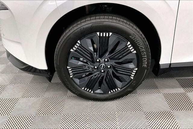 2026 Nissan Murano Platinum AWD - Technology and Cargo Packages