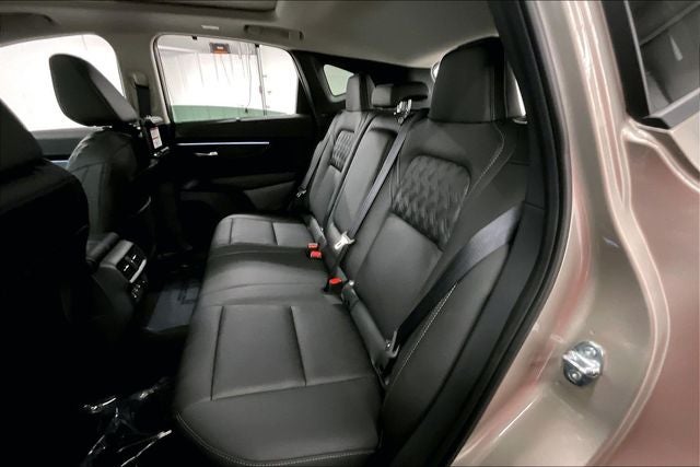 2026 Nissan Murano Platinum AWD - Technology and Cargo Packages