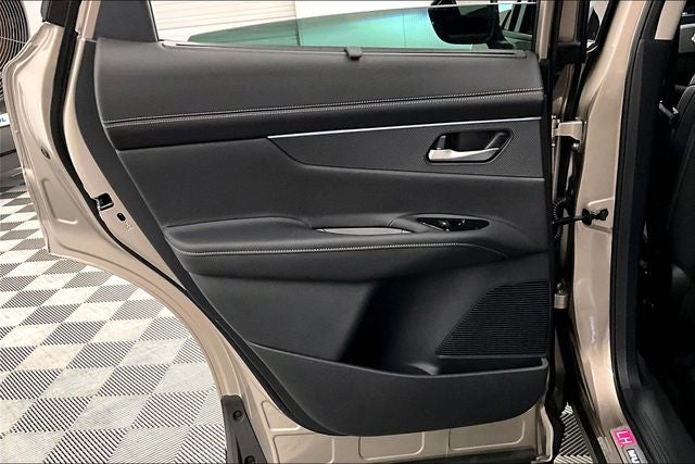2026 Nissan Murano Platinum AWD - Technology and Cargo Packages