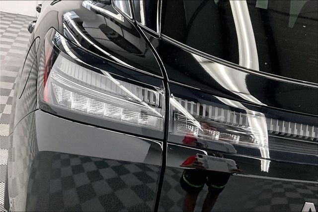 2026 Nissan Murano Platinum AWD - Technology and Cargo Packages