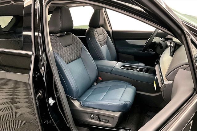 2026 Nissan Murano Platinum AWD - Technology and Cargo Packages