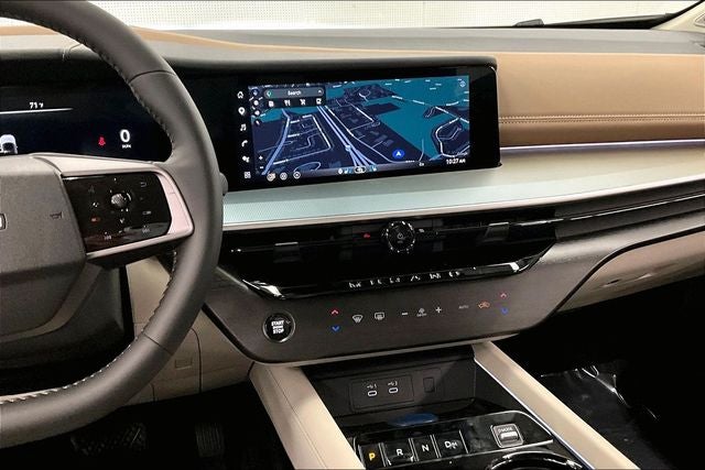 2026 Nissan Murano Platinum AWD - Technology and Cargo Packages