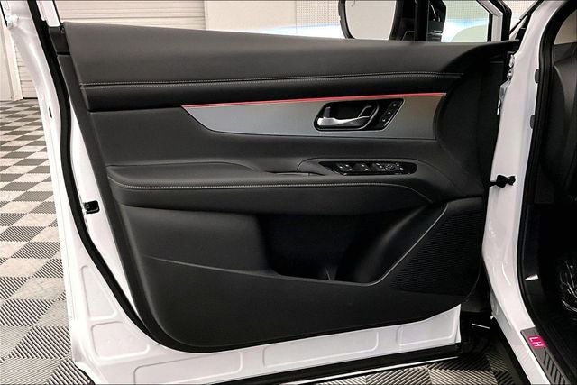 2026 Nissan Murano Platinum AWD - Technology and Cargo Packages