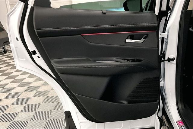 2026 Nissan Murano Platinum AWD - Technology and Cargo Packages