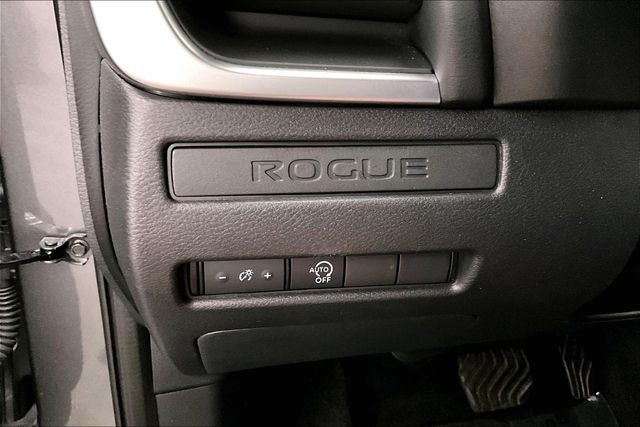 2024 Nissan Rogue S Blind Spot Detection - Apple CarPlay/Android Auto
