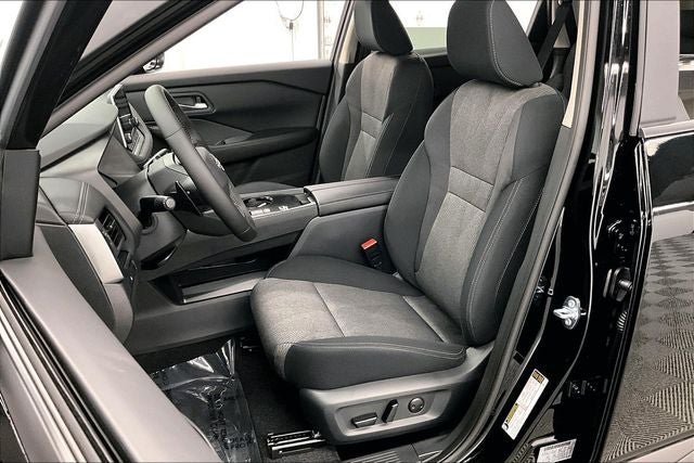 2026 Nissan Rogue SV - Cold Weather Package