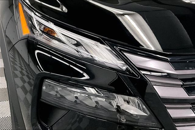 2026 Nissan Rogue SV - Cold Weather Package