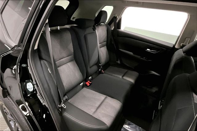 2026 Nissan Rogue SV - Cold Weather Package