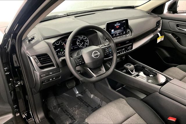 2026 Nissan Rogue SV - Cold Weather Package