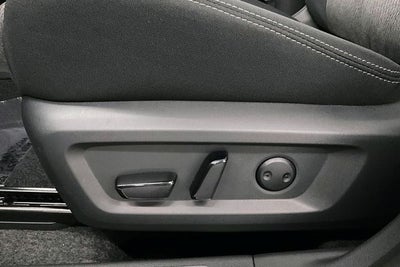 2026 Nissan Rogue SV - Cold Weather Package