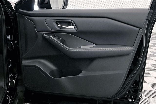 2026 Nissan Rogue SV - Cold Weather Package