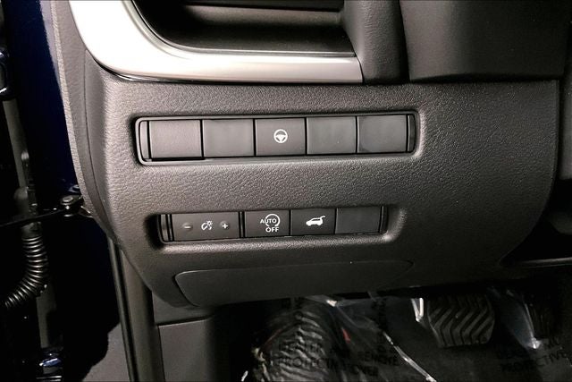 2026 Nissan Rogue SV - Cold Weather Package