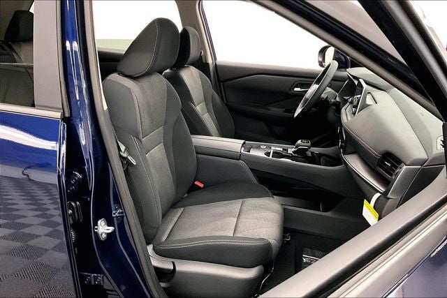 2026 Nissan Rogue SV - Cold Weather Package