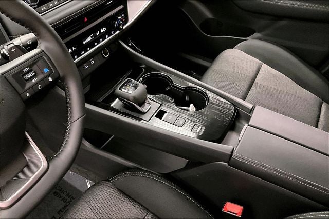 2026 Nissan Rogue SV - Cold Weather Package