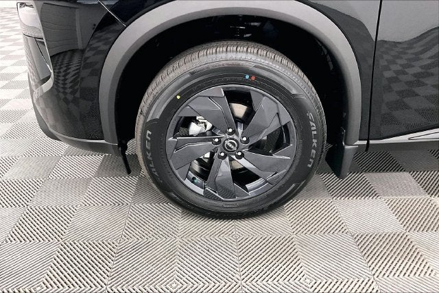 2027 Nissan Rogue SV - Cold Weather Package