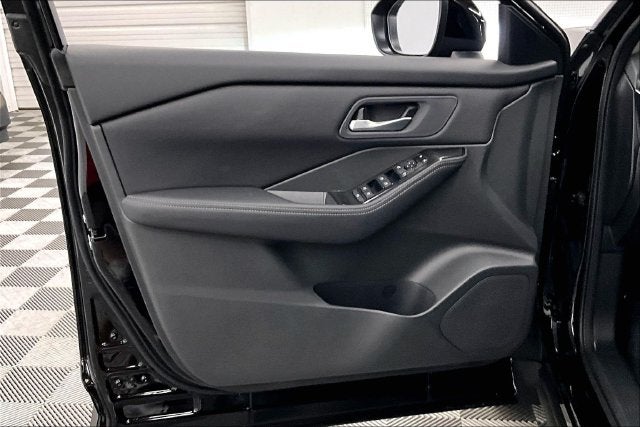 2027 Nissan Rogue SV - Cold Weather Package