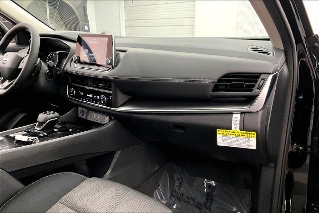 2027 Nissan Rogue SV - Cold Weather Package
