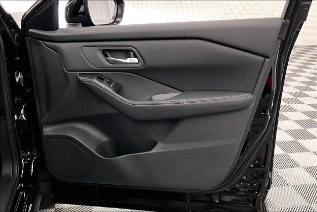 2027 Nissan Rogue SV - Cold Weather Package