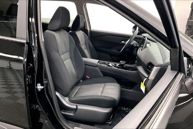 2027 Nissan Rogue SV - Cold Weather Package