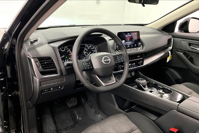 2027 Nissan Rogue SV - Cold Weather Package