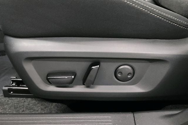 2026 Nissan Rogue SV - Cold Weather Package