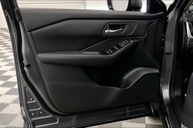 2026 Nissan Rogue SV - Cold Weather Package