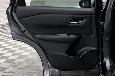 2026 Nissan Rogue SV - Cold Weather Package