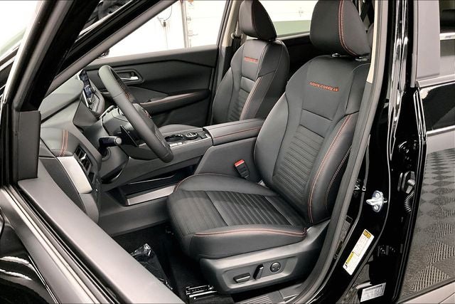2026 Nissan Rogue Rock Creek AWD - Premium Package