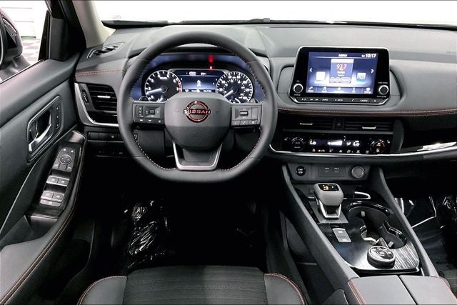 2026 Nissan Rogue Rock Creek AWD - Premium Package